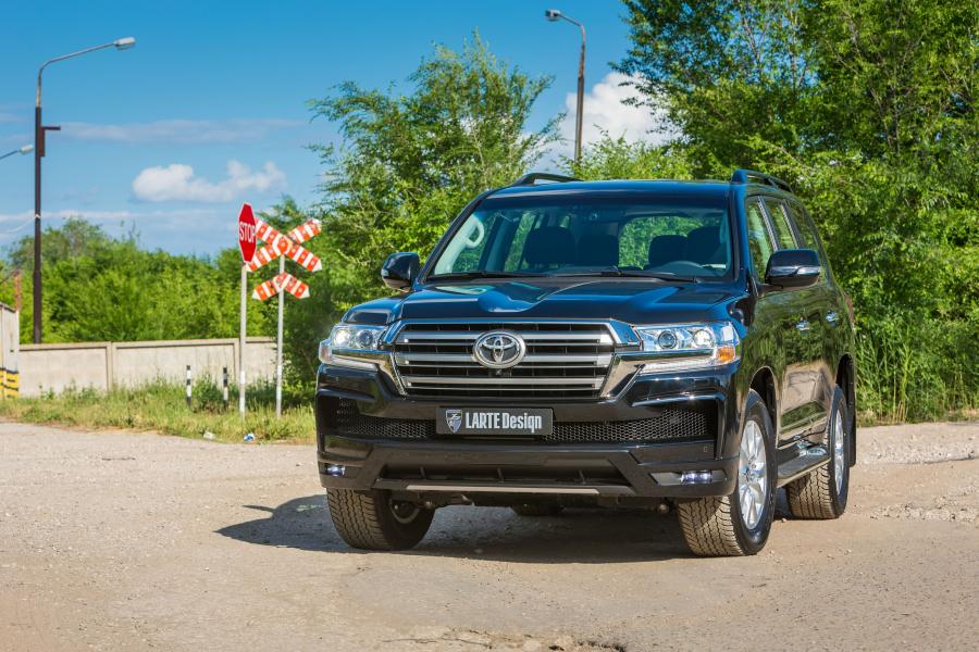  Toyota Land Cruiser 200 by Larte Design 2016 года  (фото 8 из 11)